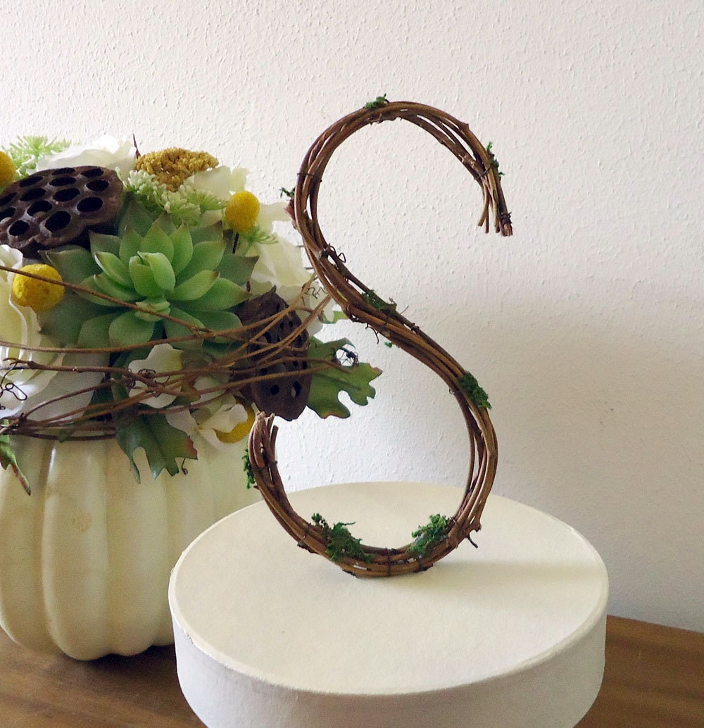 Wedding Cake Topper 6" Rustic Personalized Grapevine Letter - Basic Print Style - Any Letter