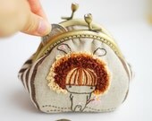 Cute Bunny Girl Purse brown (Metal Frame)