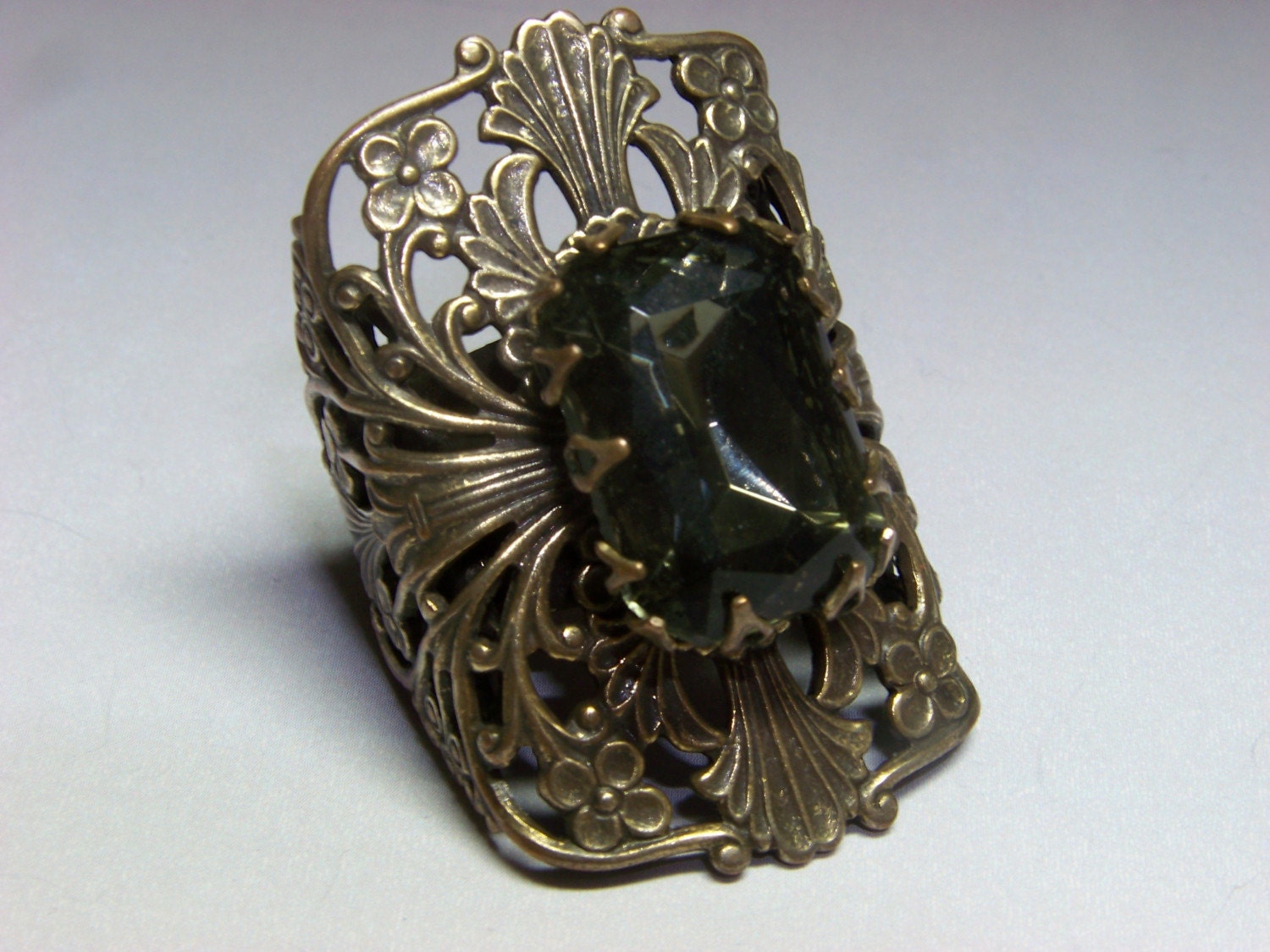 Wonderful Vintage Smoky Topaz Colored Stone and Filigree Ring
