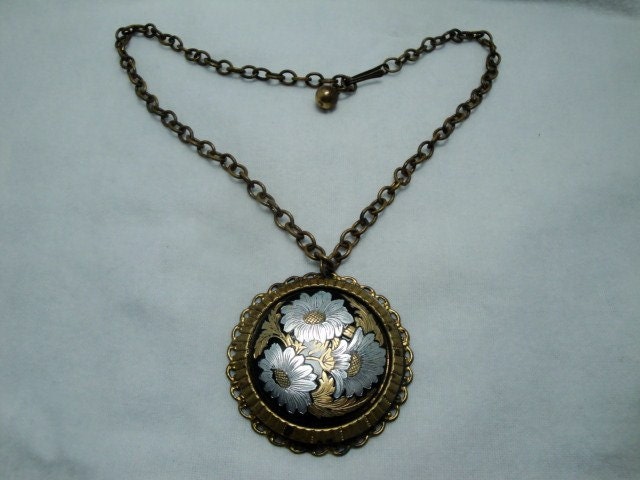 Vintage Demascene Floral Necklace and Bracelet Set
