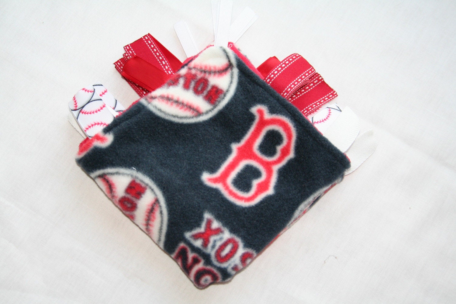 Boston Red Sox Ribbon Blanket snugglie/loveyNOT LOOPED by kasian