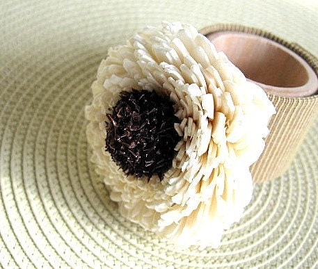 Napkin Rings - Set of four beautiful flower napkin rings, houseofpeltier