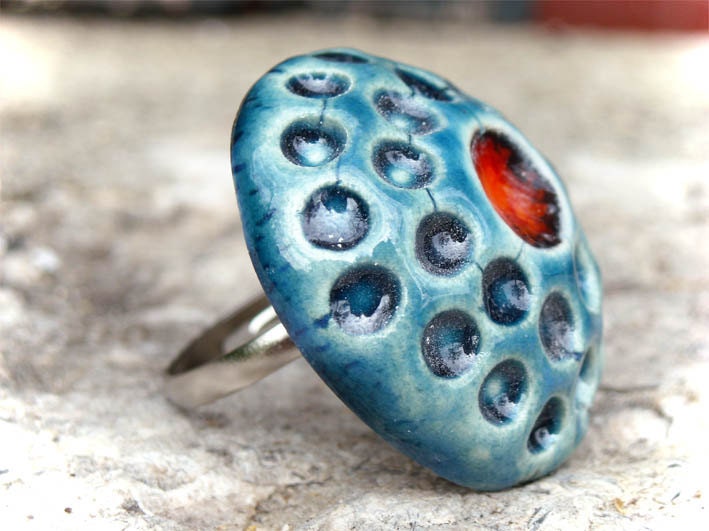 Geometric Dots Ring Red and Blue ceramic fashion jewelry