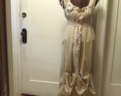 Vintage Style Womens Maxi Wedding Dress Bridal Gown Fashion Custom Made Tea Dyed Corset Tiered Hem