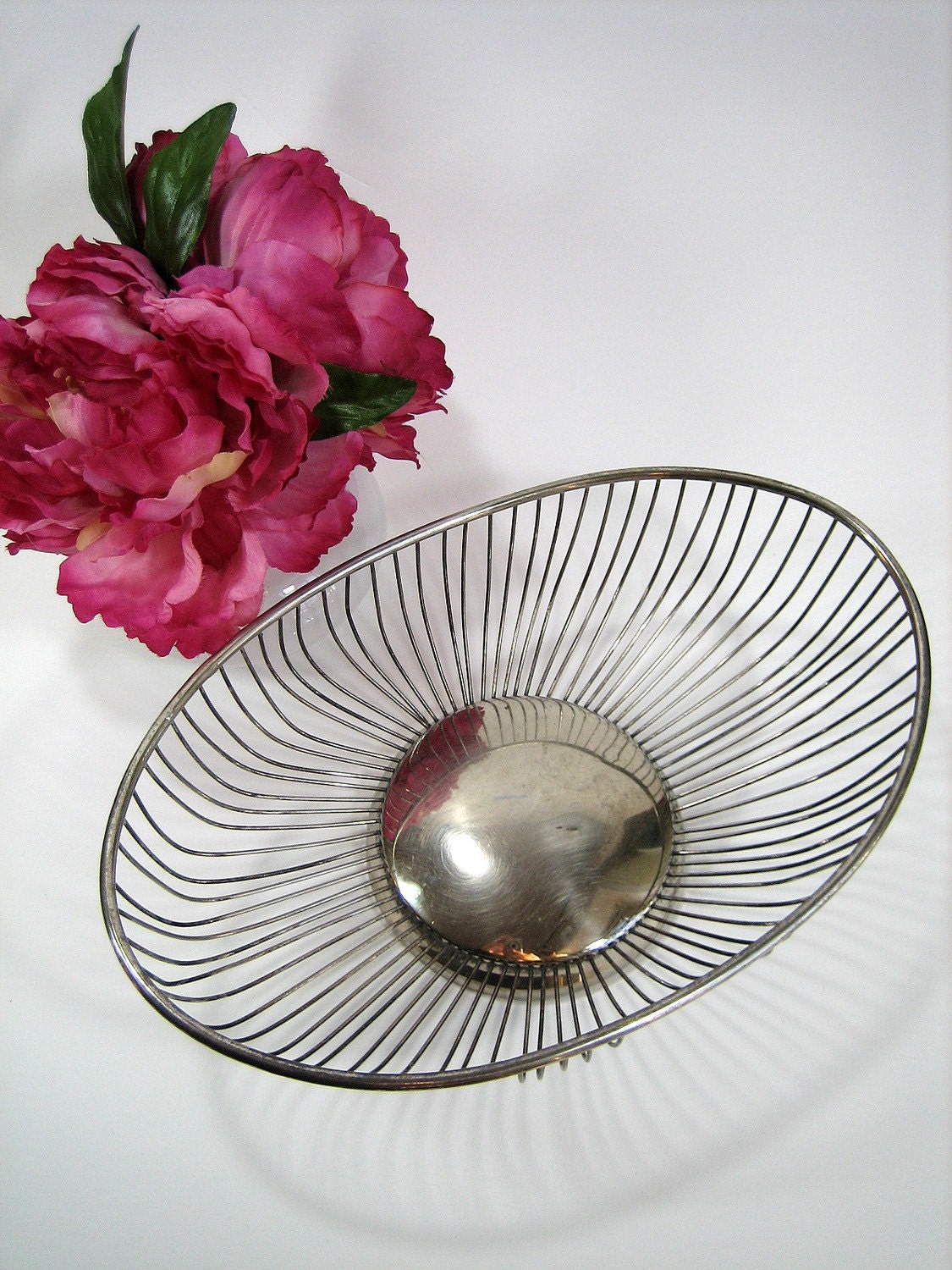s a l e  .....  Midcentury W and S BLACKINTON Silver Plated Oval Wire Basket
