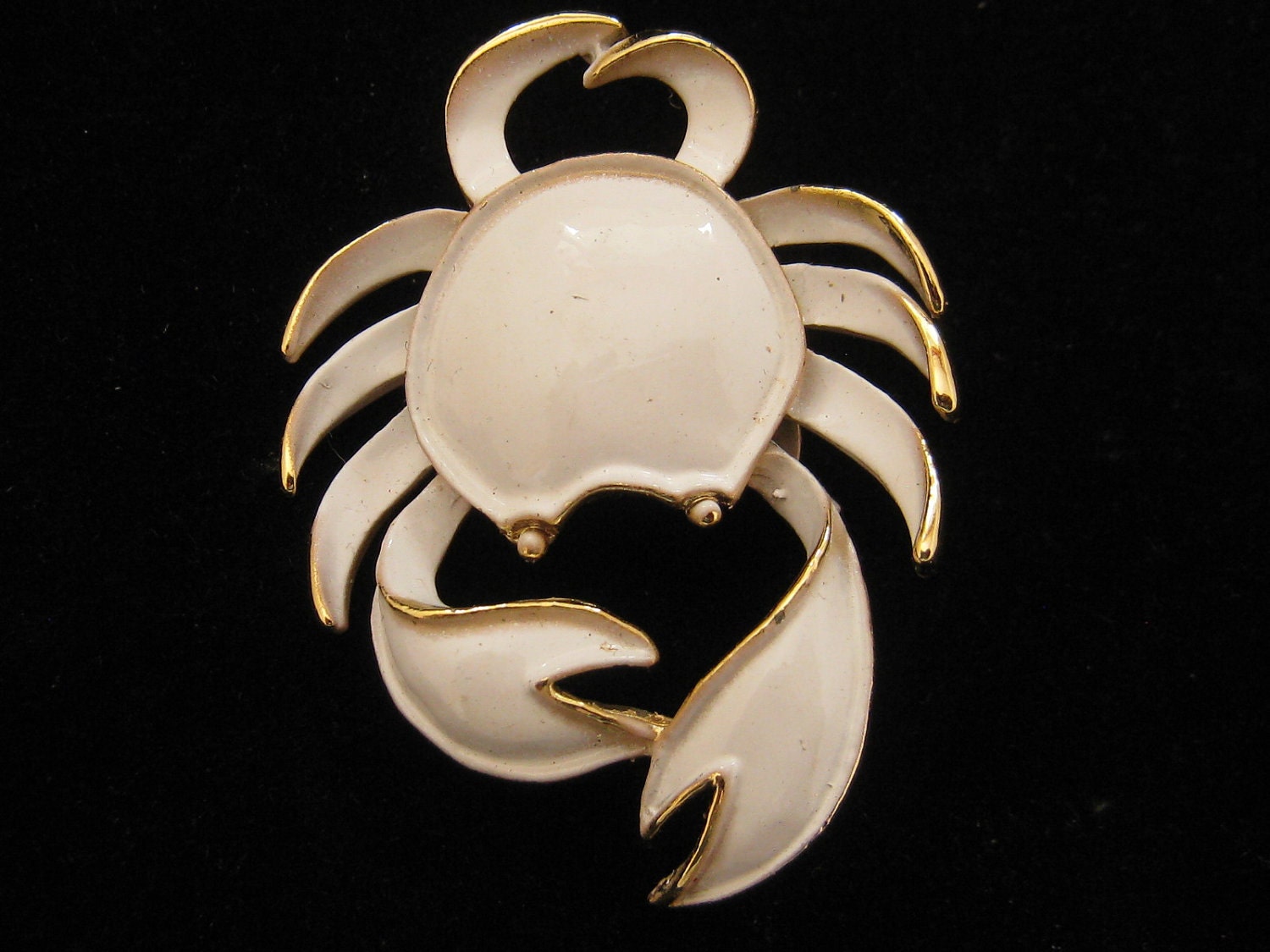 Vintage Gerrys Crab Pin White Enamel
