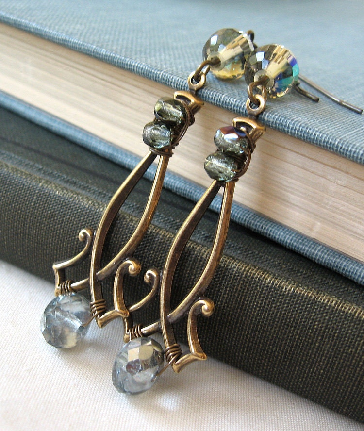 Sparkling Black Diamonds - Gray glass brass earrings - Elysia