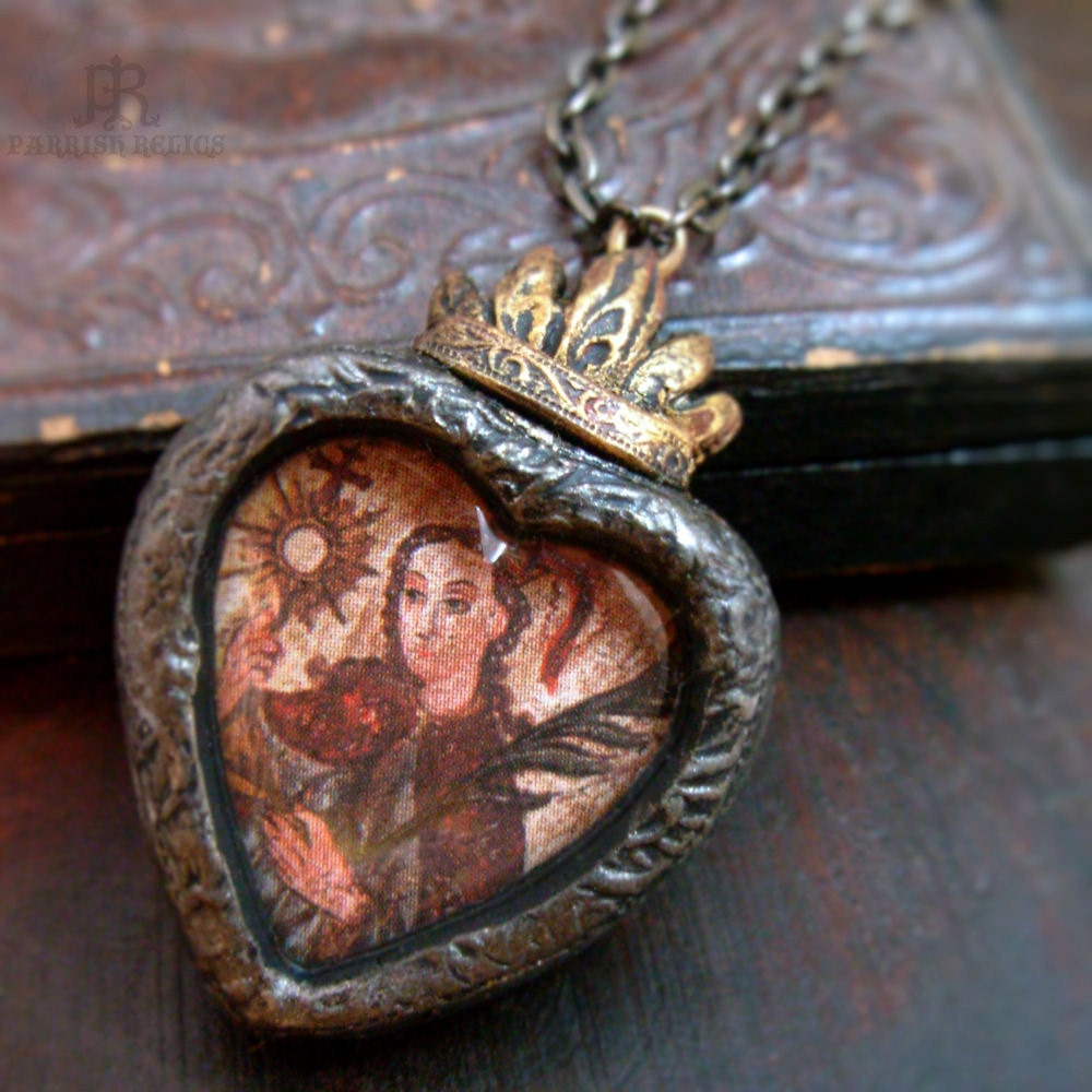 Icon - Sacred Heart Pictorial Necklace