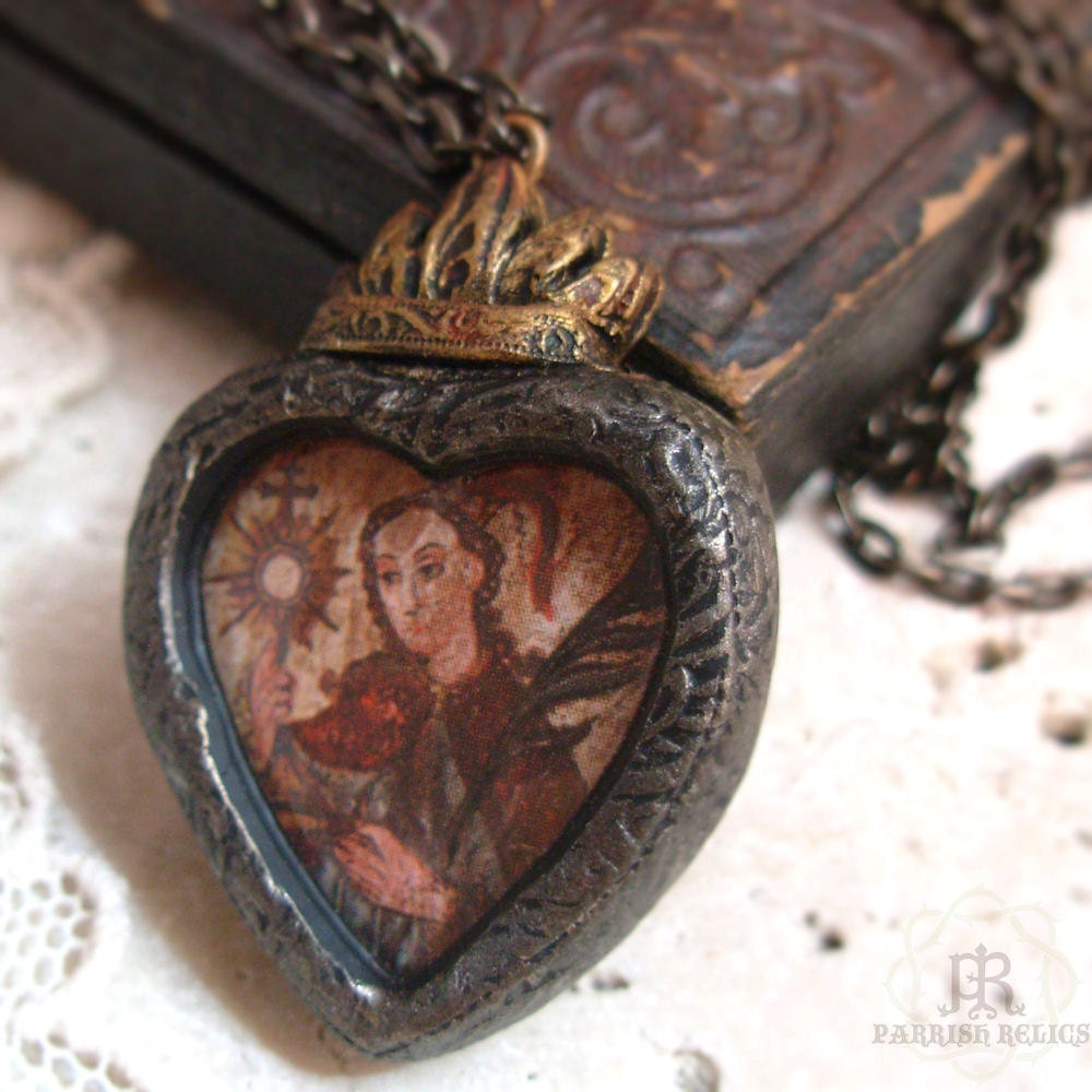 Icon - Sacred Heart Pictorial Necklace
