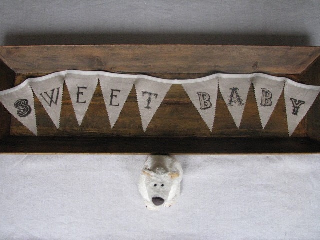a lovely little linen banner... sweet baby