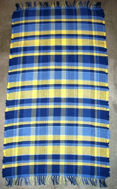 Handwoven Rag Rug, HIGHLAND Pattern, Blues and Yellow (Inv.ID 2-1280)