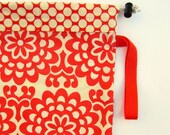 Baby Carrier Stuff Sack - Fits the ERGOBaby, Boba, TULA, Kinderpack, Moby and More - Wallflower in Cherry