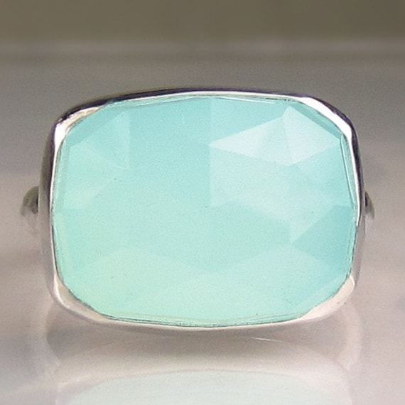 Sea Green Chalcedony Cocktail Ring