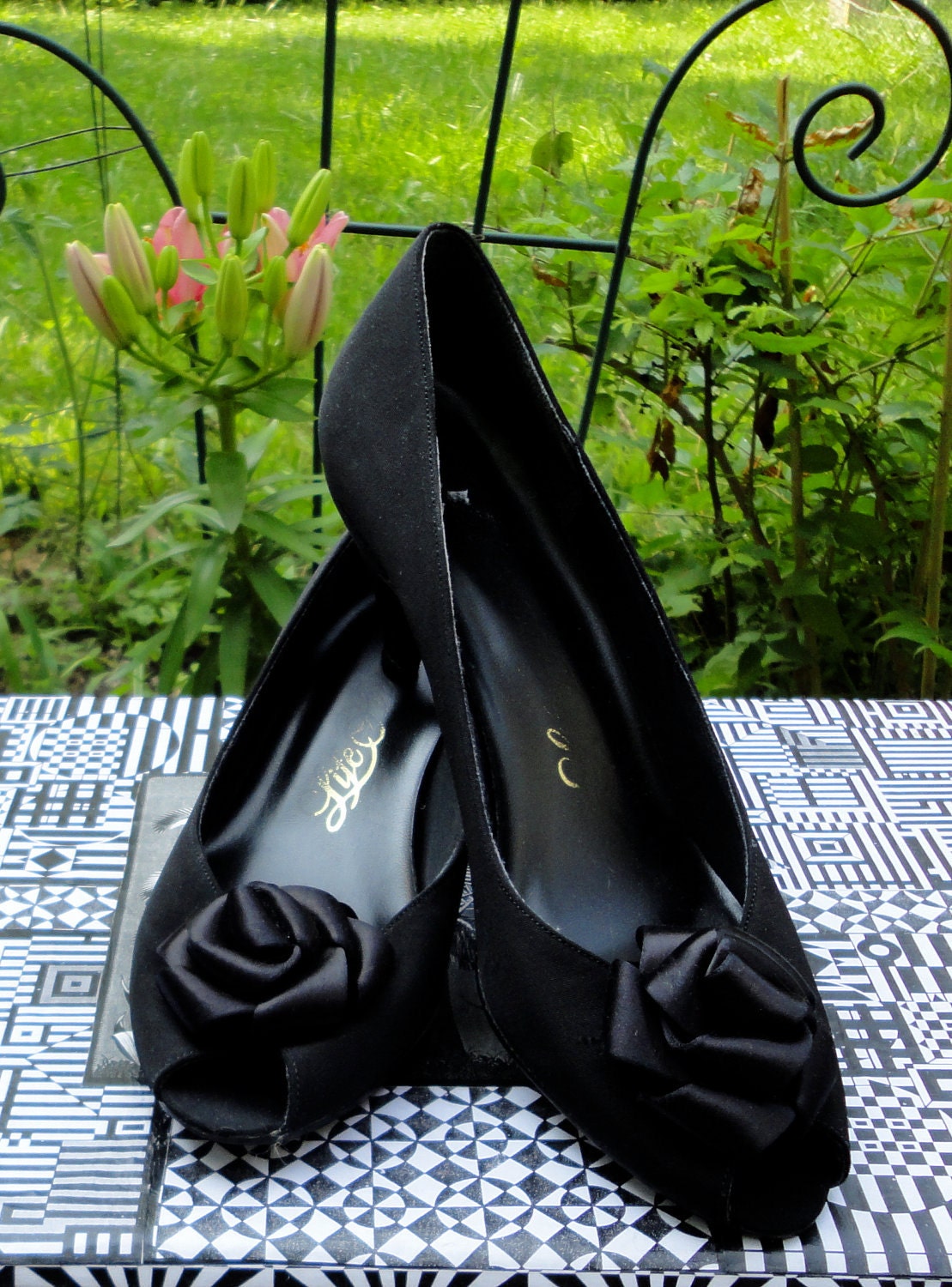 Vintage Life Stride black peep toe pumps from the 60's