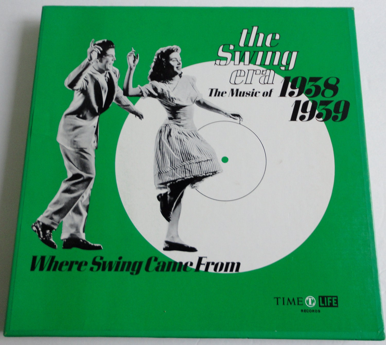 The Swing Era. The Music of 1938-1939. Box Set of 3 LP vinyls and Book. 1970 Time Life Records