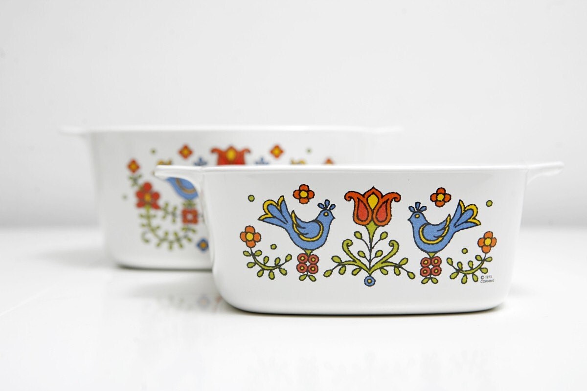 RESERVEd for ASLI /// Retro Blue Bird Corning Casserole Set