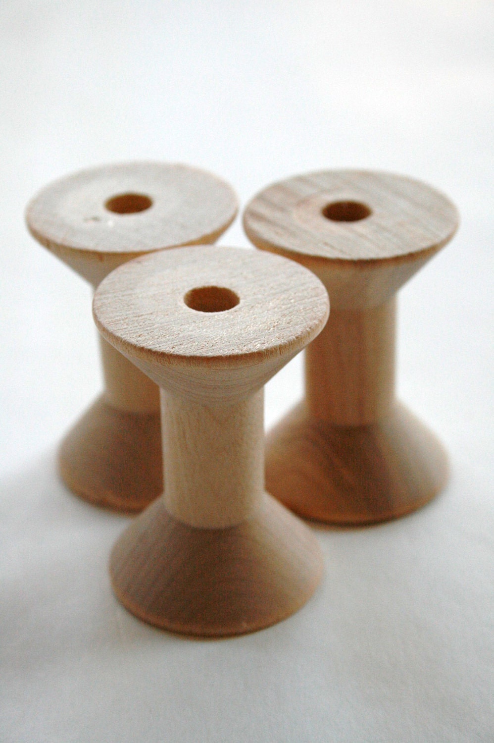 Medium Wooden Spools - set of 6 - Natural Wood Thread Spools