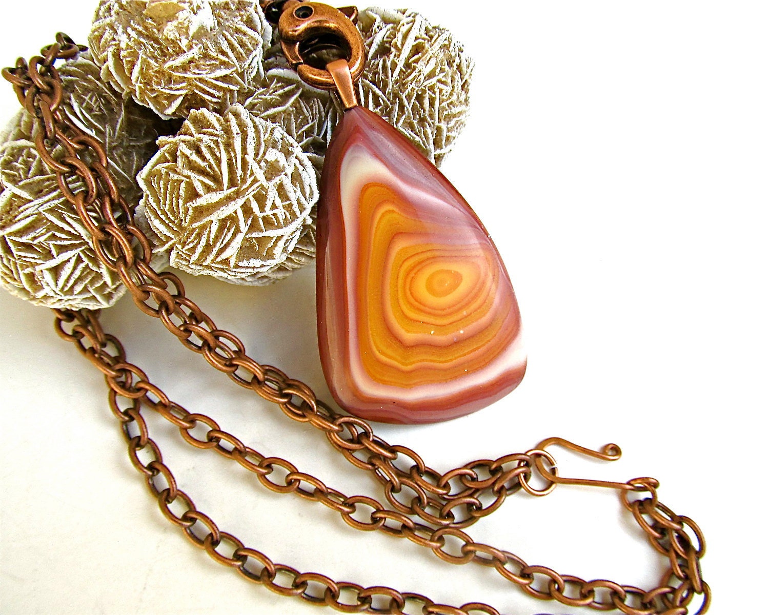 Wonderstone Desert Sun Pendant Necklace w. Copper Chain