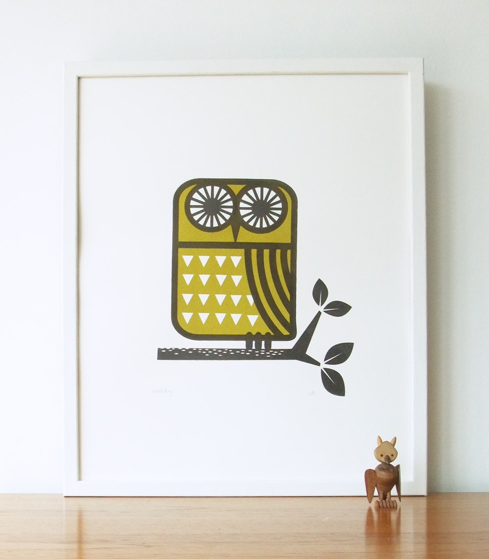 roddy the owl screenprint in grey and olive