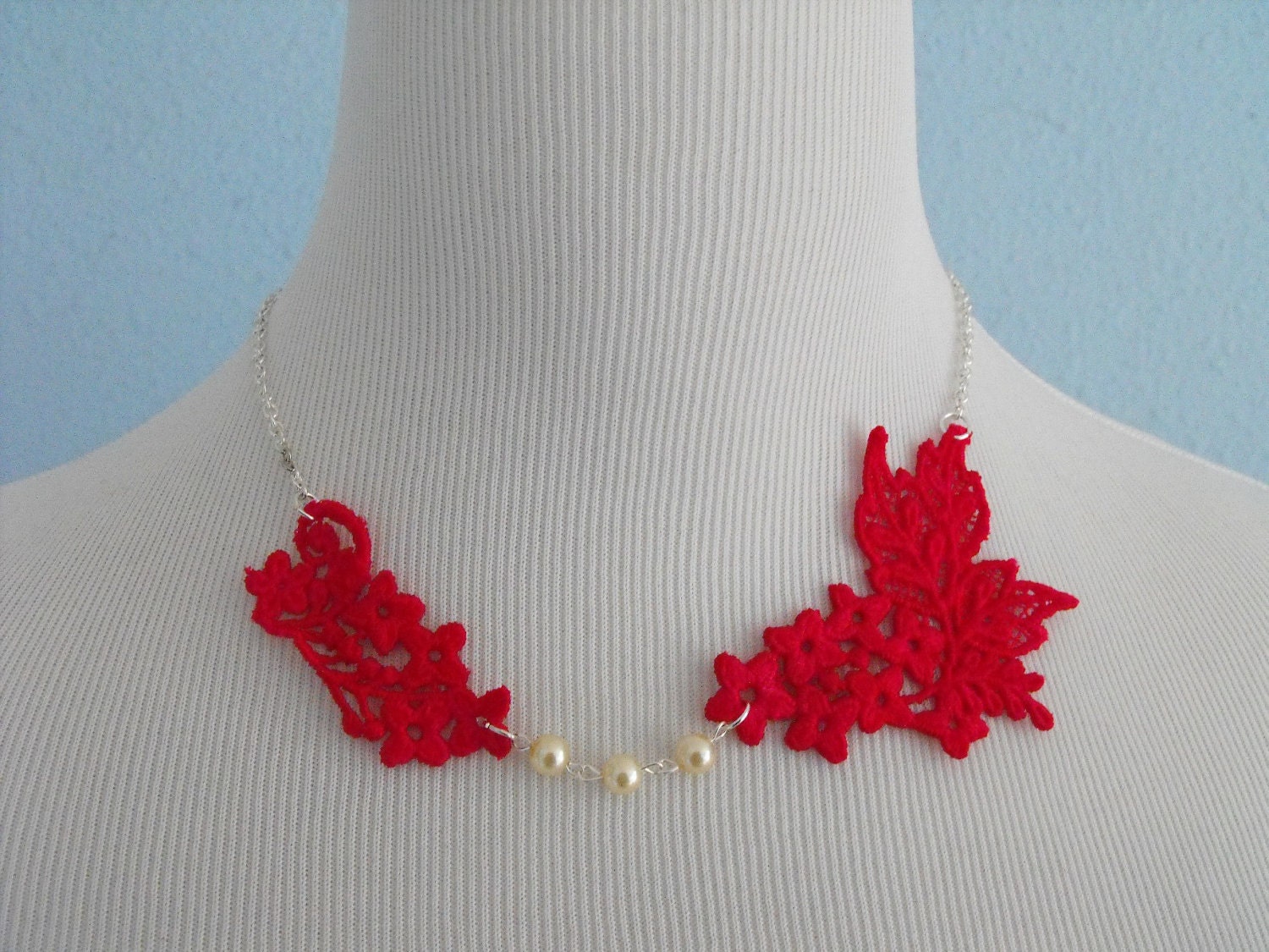 Hot Pink Lace and Pearl Necklace