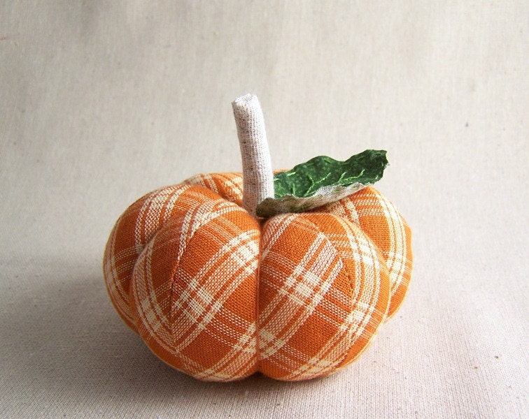 Orange Plaid Pumpkin Pincushion with Leaf