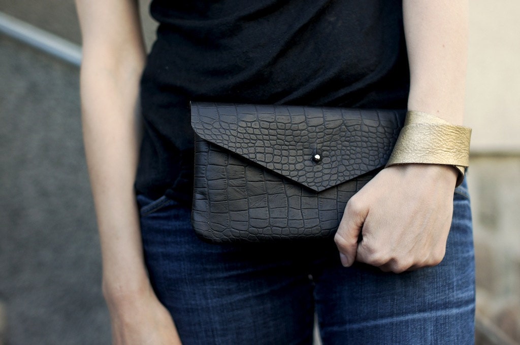 SALE    Black Crock Envelope Clutch, everyday clutch