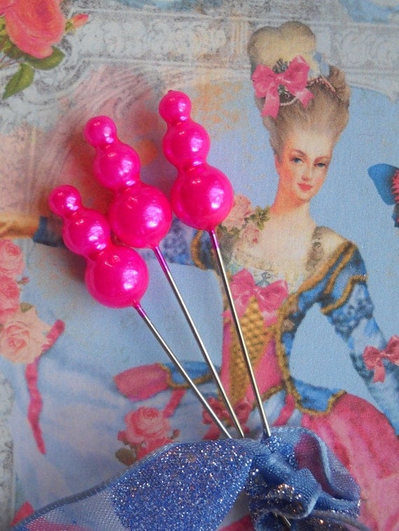 triple pearl Marie Antoinette straight pins -- hot pink