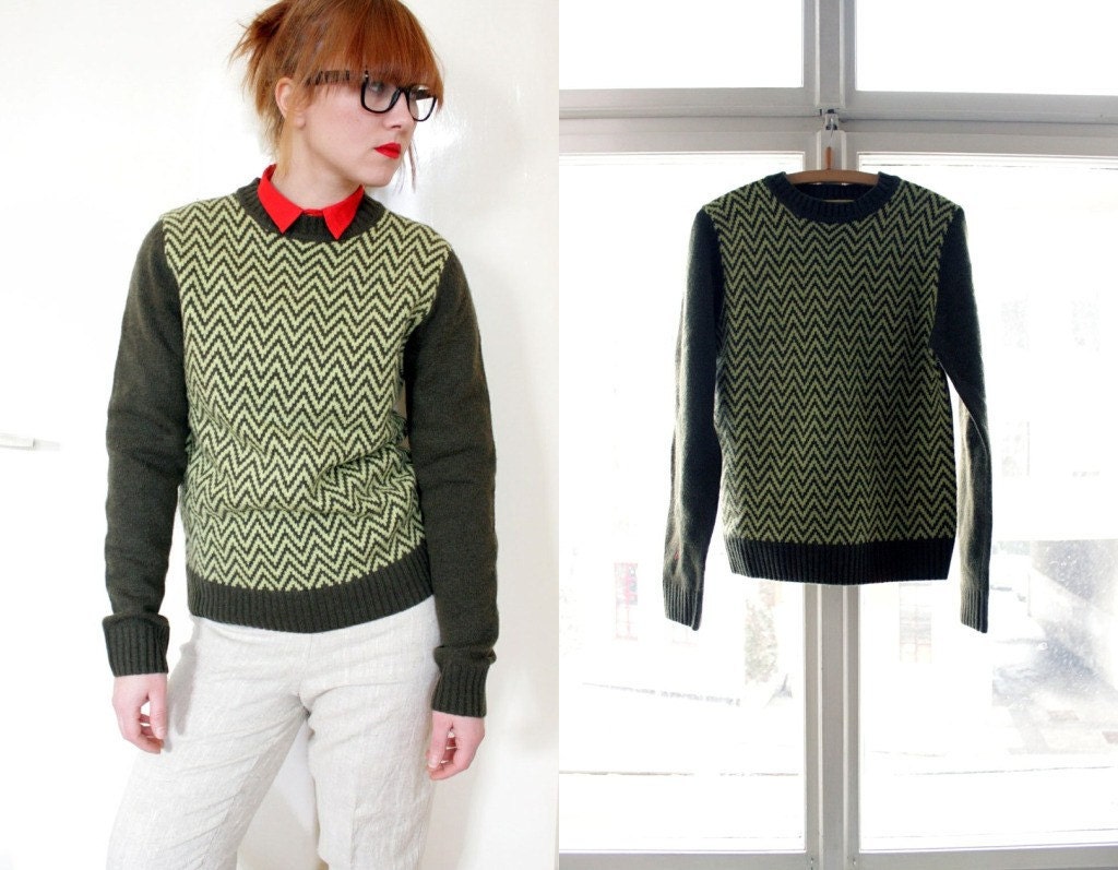 Vintage green zig zag Sweater (m)