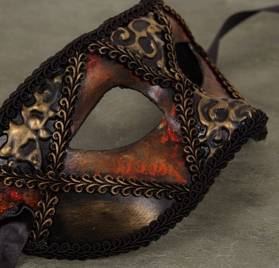 Diablo Italiano (Italian Devil) Mask for Masquerade/Costume/Halloween/Mardi Gras/Prom