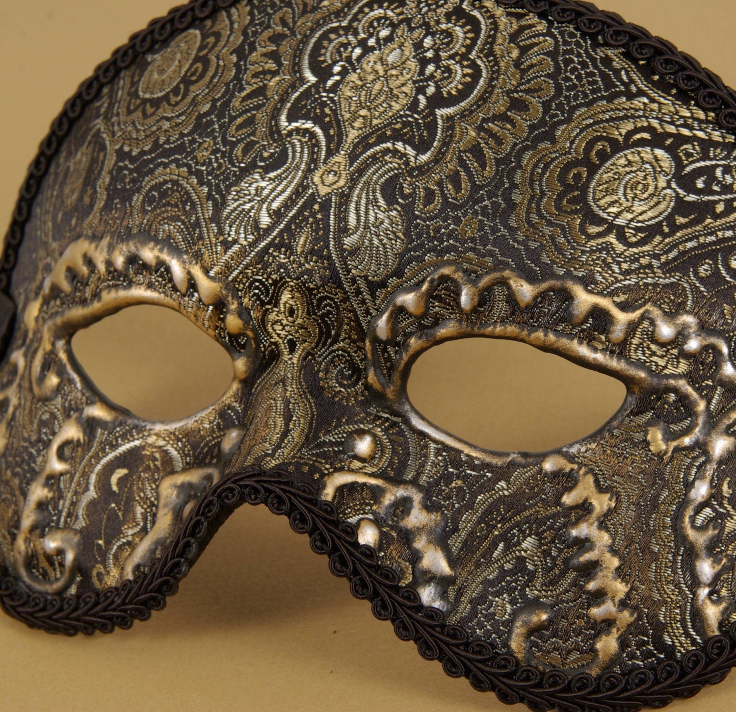 Uomo Ricco (Rich Man) Mask for Masquerade/Costume/Halloween/Mardi Gras/Prom/Wedding