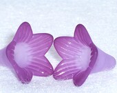 Trumpet Flower Violet on Violet Hand Dyed 22mm (2)