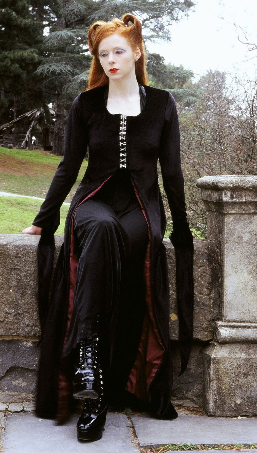 LUNA RENDEZOUS Lined Velvet Jacket with bell sleeves