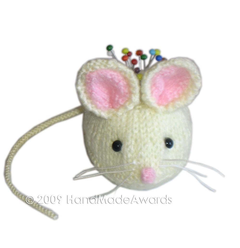 THE  WHITE MOUSE Pincushion Pdf Email Knit Pattern