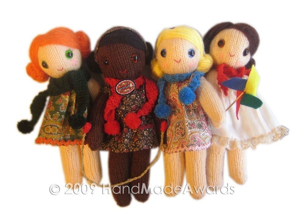 Lovely Amy girly DOLL jumping with her cute SKIPPING Rope Pdf Email Knit PATTERN