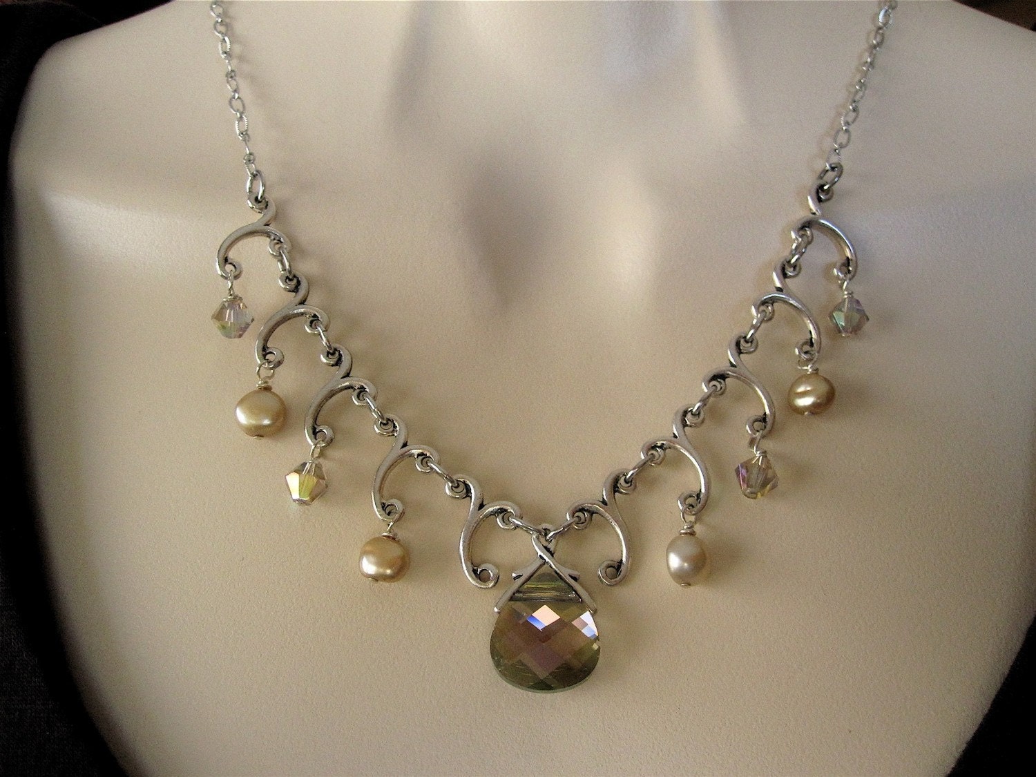 Swarovski Briolette Freshwater Pearl Pearl Teardrop Necklace