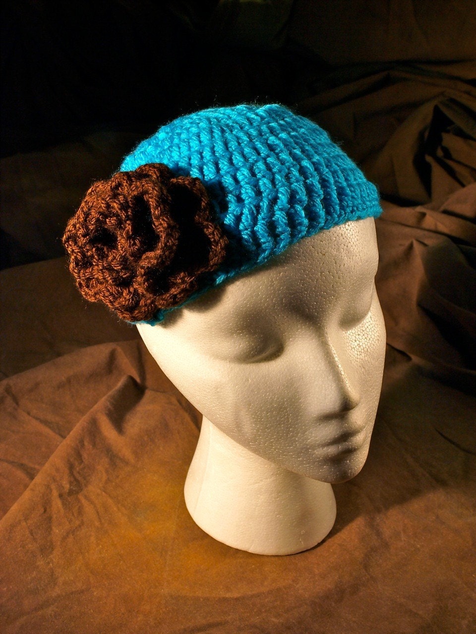 Crocheted baby girl beanie with flower. Choose one of three colors: turquoise , gray,  or pink beanie with  contrasting flower colors.