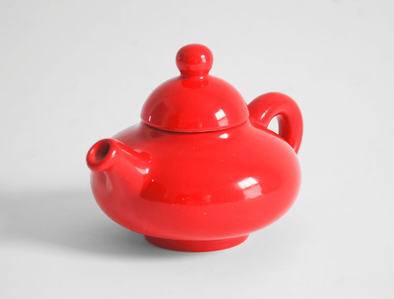 Vintage Red Ceramic Tea Pot - Mid Century, Modern, Retro, Kitchen, 1950's