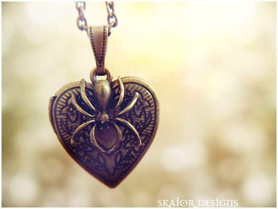 Locket Necklace, Victorian Heirloom, Romantic Heart Love, Etched, Spider, Wedding, Bridal, Masquerade, Bride, Groom, Gothic Jewellery