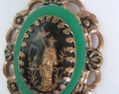 Vintage Asian art deco pendant with geisha scene in great condition