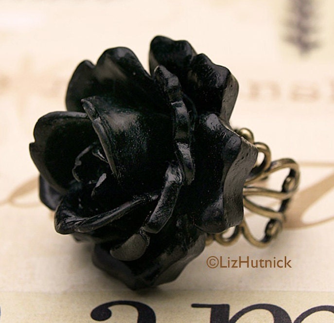 Big Gothic Rose Ring. Cocktail Ring. Big Rose Ring. Statement Ring