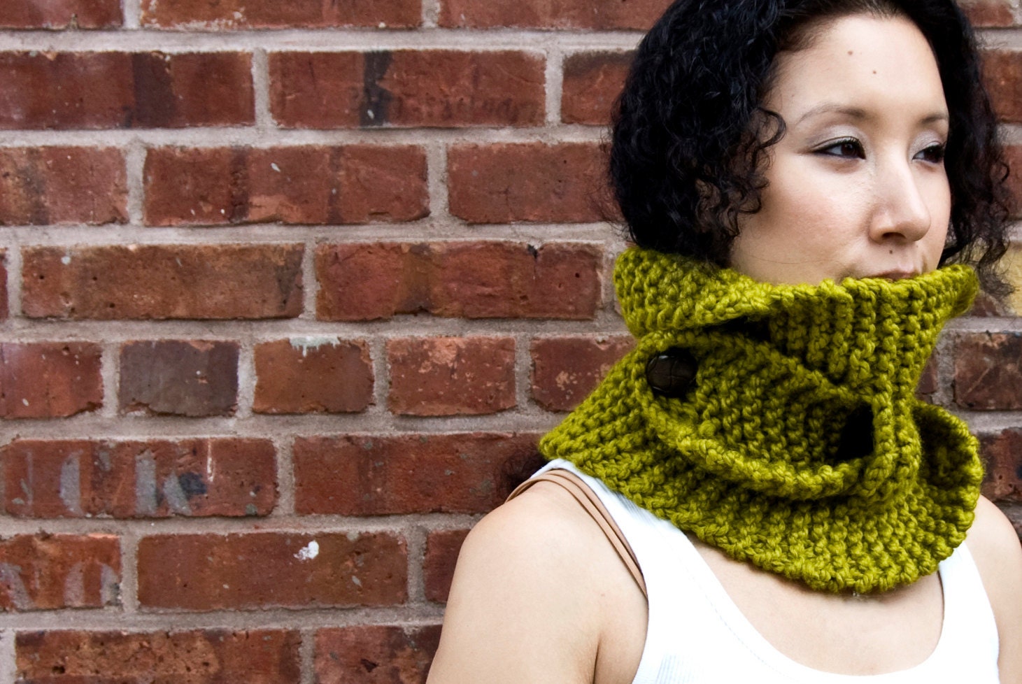 Grasshopper Pull-Through Scarf