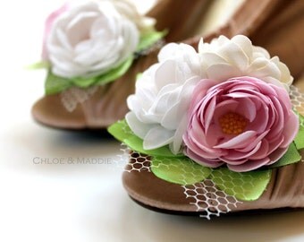Blush Pink, cream and white fabric flowers shoe clips, shoe decoration (set of two) for wedding or special occasions or gifts