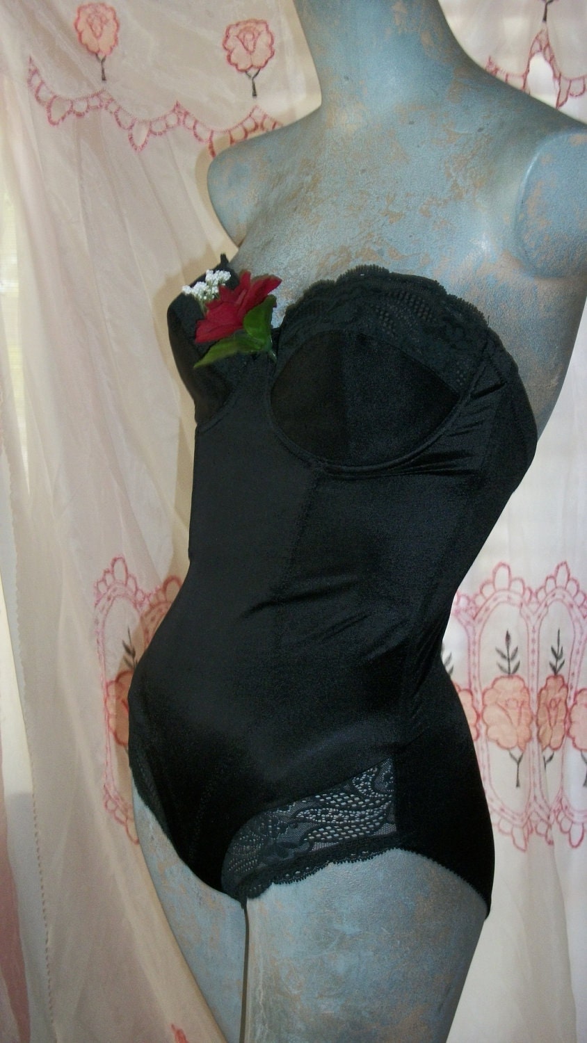ON SALE ReDesignedStretchy Black Nylon Strapless Bodysuit Size Small 6/7/8 Cup Size A, B or C Lace Trim Red Silk Rose Excellent Condition