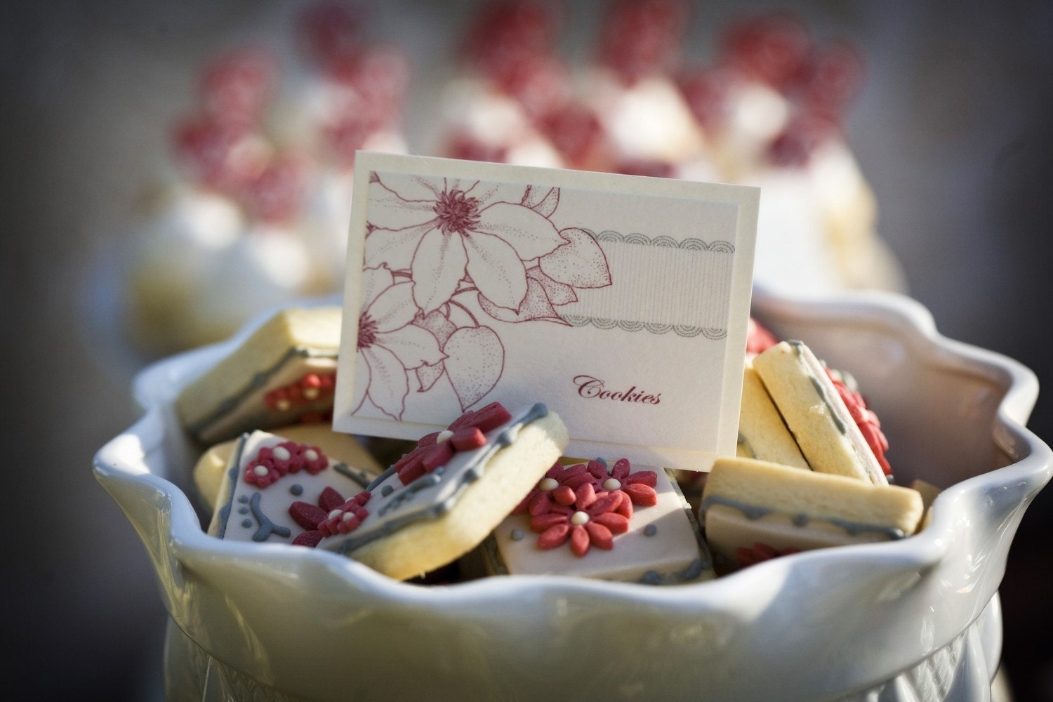 Digital Vintage Floral placecard or Signage templates (in gray and floral color of Choice)