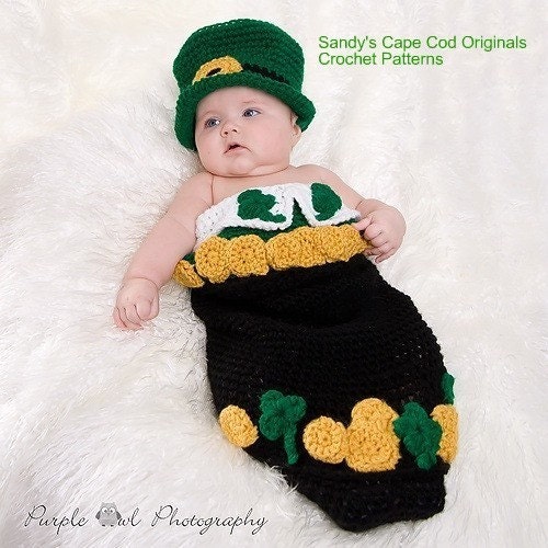 Liam the  Leprechaun Sitting in His Pot O'Gold Crochet Pattern PDF 353