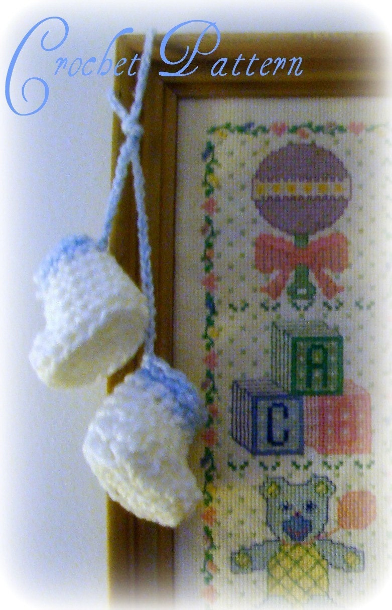 Baby Bootie Ornaments Crochet Pattern PDF 487
