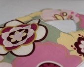 Cleo Print - Infant Bib and burp cloth - ADJUSTABLE snaps - REVERSIBLE - Gift Set