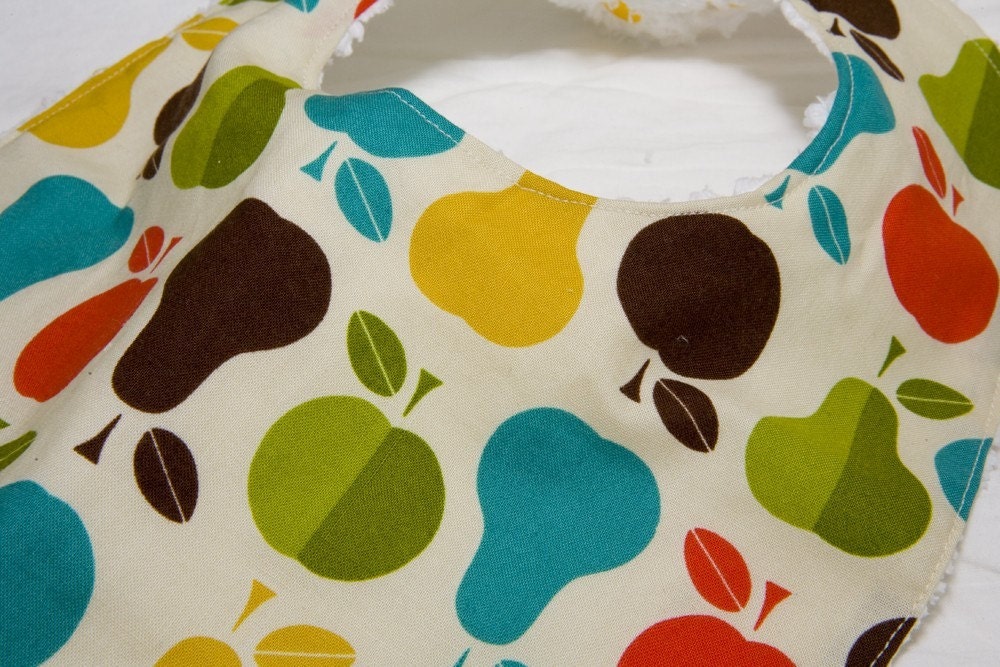 Toddler bib - Mod Pears print - Adjustable snap - REVERSIBLE White Chenille - last one
