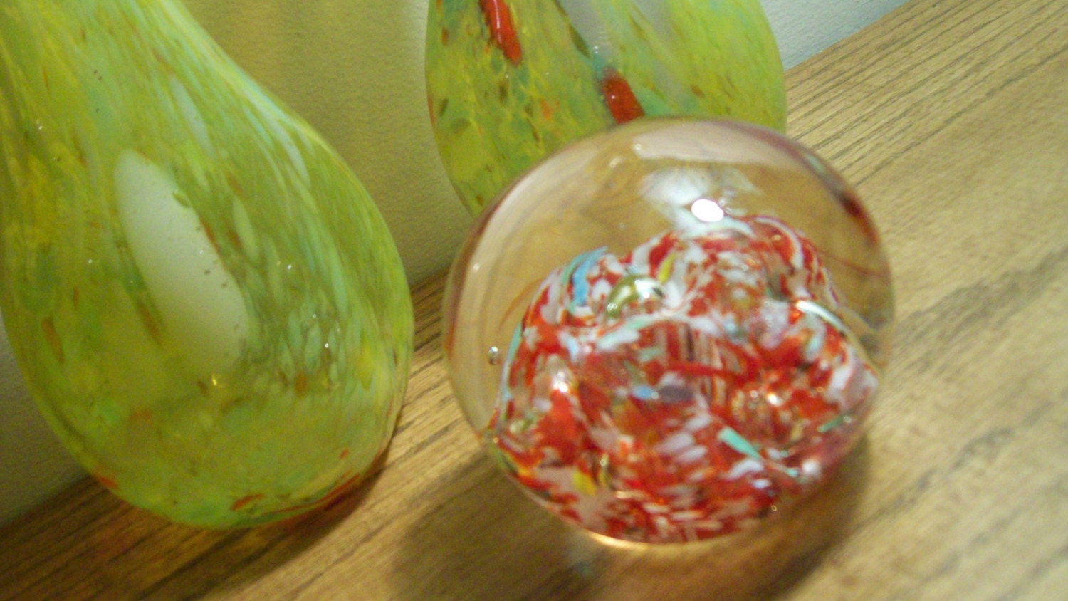 Vintage Retro Red Paper Weight Art Glass by Domus Modern