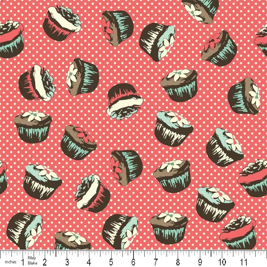 Riley Blake, Domestic Diva, Cupcakes in Red, HALF YARD